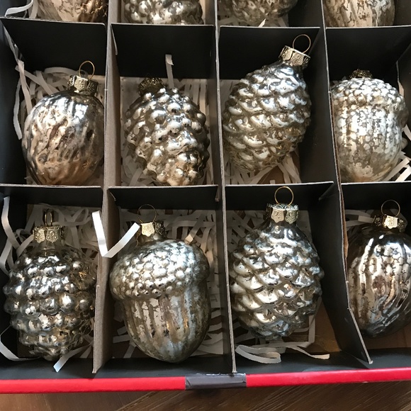 Martha Stewart Holiday 8 Mercury Glass Silver Walnuts Pine Cone